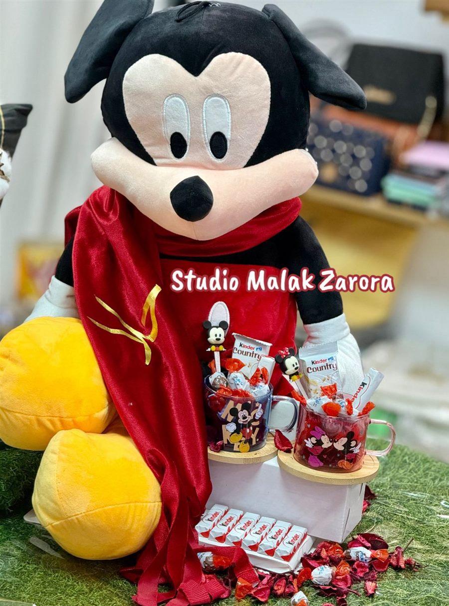 دبدوب بصندوق هدية